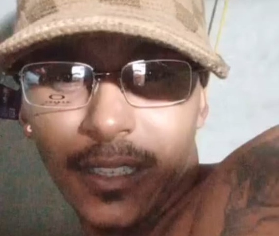 Pai e filha de 3 anos são mortos a tiros em Cassilândia - O CORREIO NEWS